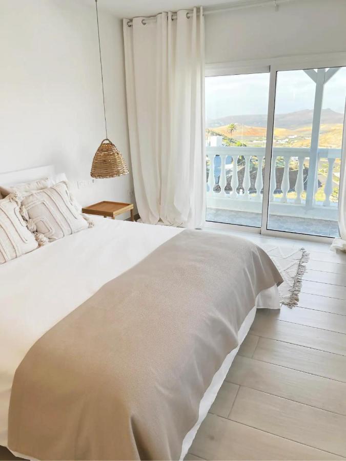 Las Nieves Suites Тегисе Екстериор снимка