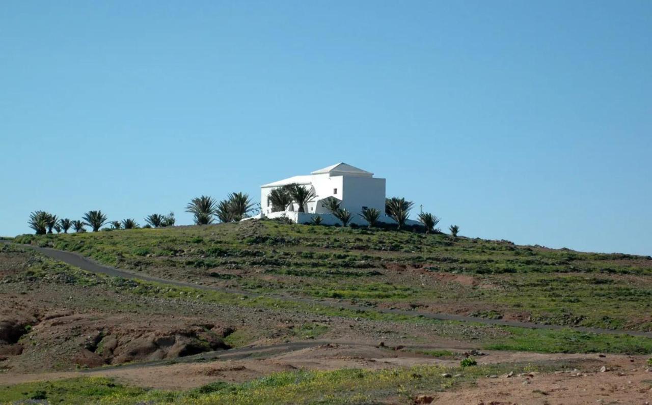 Las Nieves Suites Тегисе Екстериор снимка