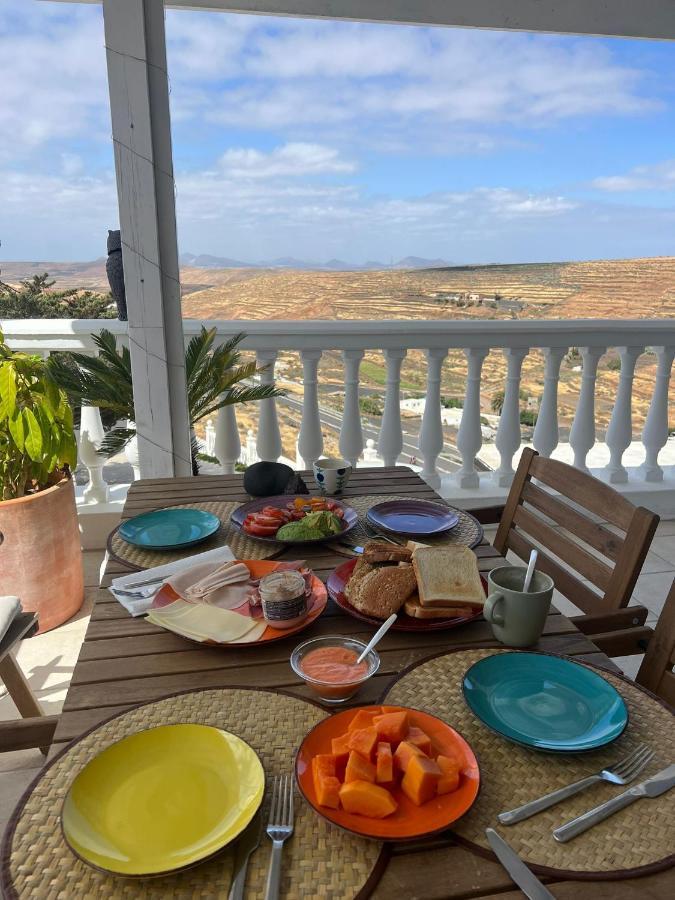 Las Nieves Suites Тегисе Екстериор снимка